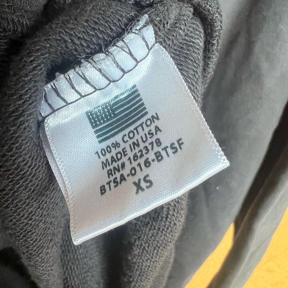 Museum of Peace & Quiet
BLACK COTTON SWEATSHIRT - Picture 5 of 7